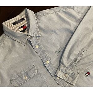 Tommy Jeans Snap Button Down Shirt Mens L Light Wash Denim Long Sleeve Retro Vtg